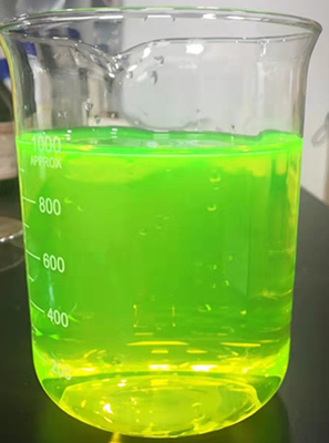 Solvant Green7 Pyranine Force de fluorescence visible 120%CAS NO.6358-69-6 Coloration à base d'eau pour liquide de refroidissement