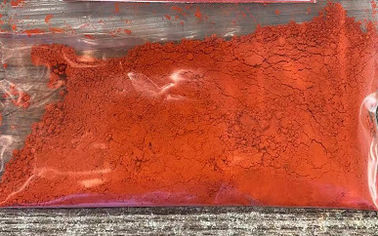 Colorant chimioluminescent particulièrement pour des intermédiaires de colorant des bâtons légers