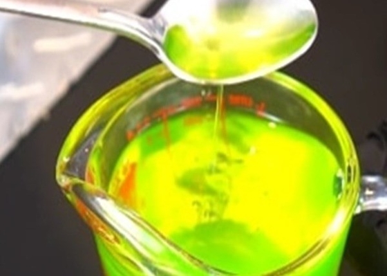 Aptitude 7 verte dissolvante de poudre jaune fluorescente de CAS No 6358-69-6 en encres